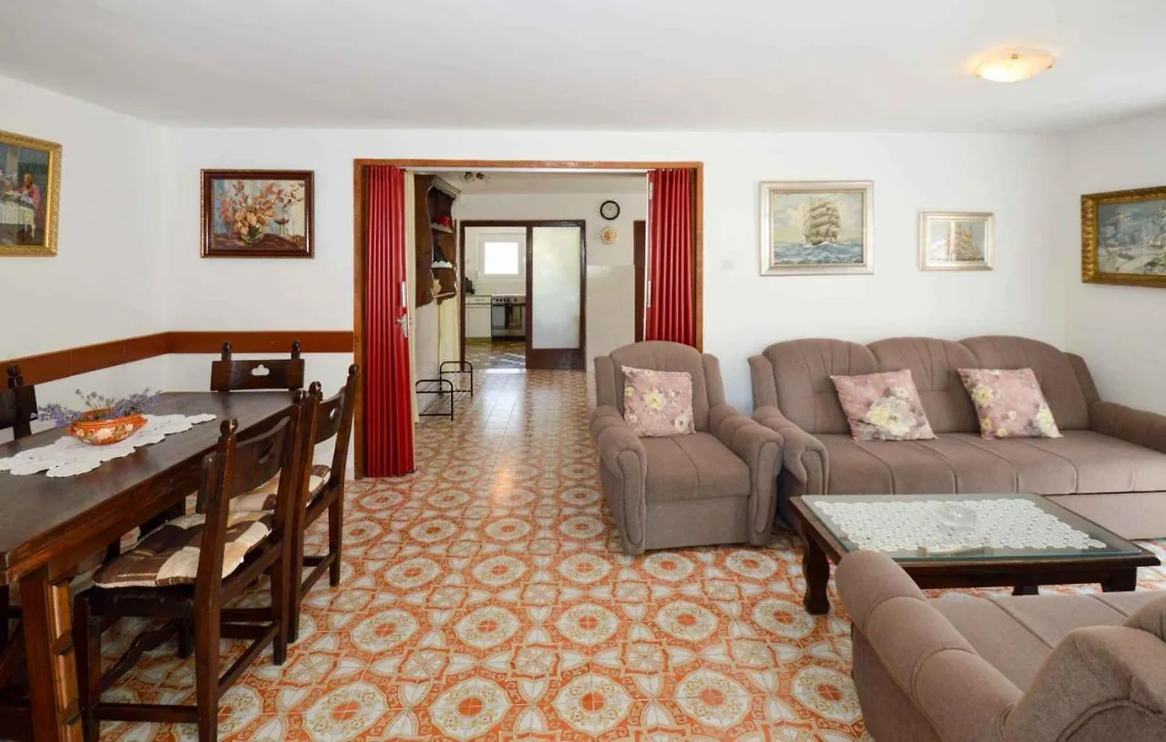 Holiday Home In Premantura/Istrien 10815