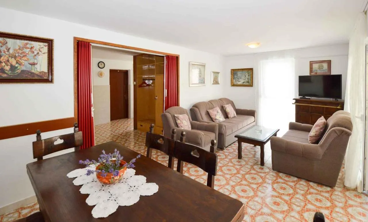 Holiday Home In Premantura/Istrien 10815 Croatia