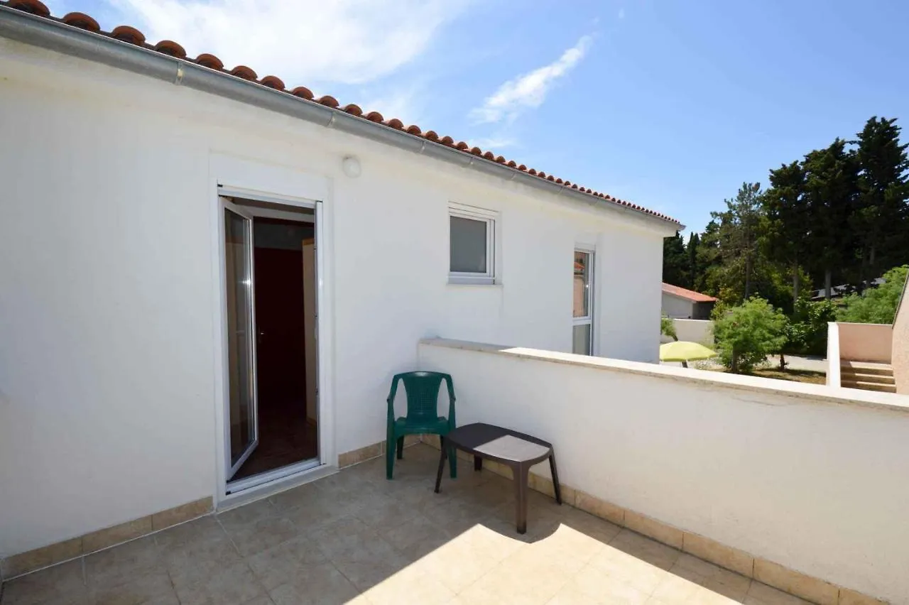 Holiday Home In Premantura/Istrien 10815 Premantura